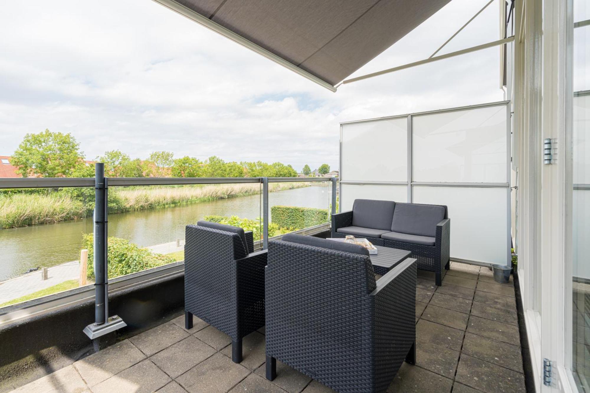 Nautic Rentals - Marinapark Oude-Tonge Dış mekan fotoğraf
