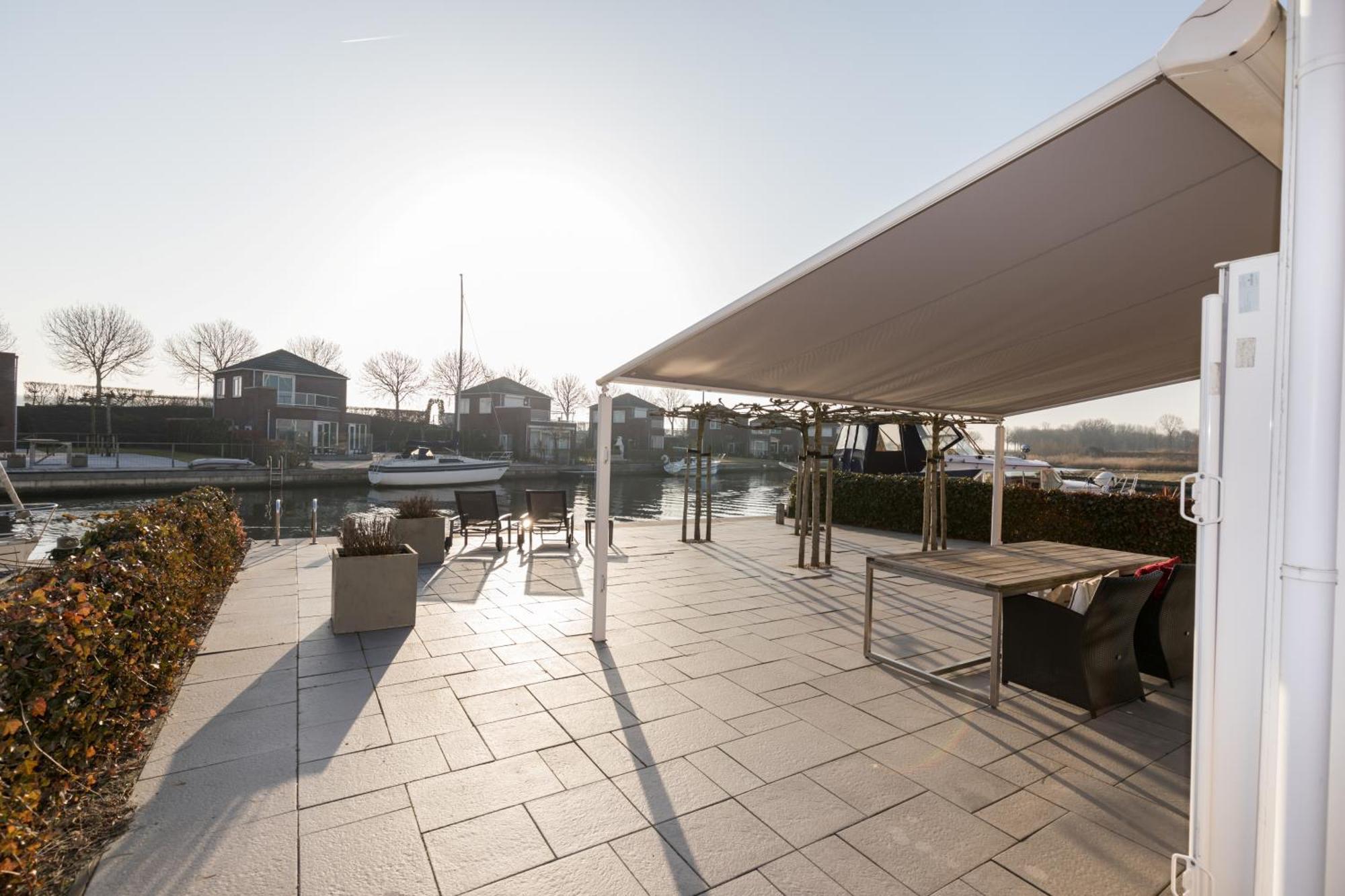 Nautic Rentals - Marinapark Oude-Tonge Dış mekan fotoğraf