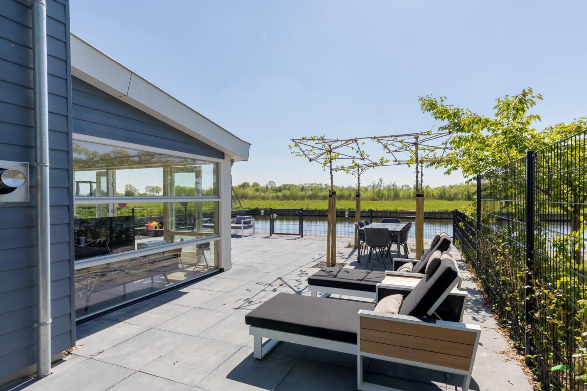 Nautic Rentals - Marinapark Oude-Tonge Dış mekan fotoğraf