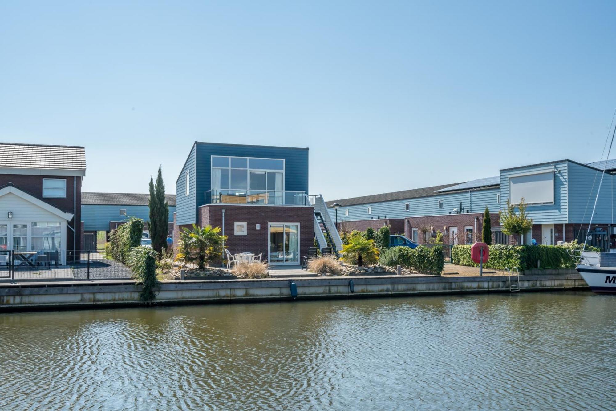 Nautic Rentals - Marinapark Oude-Tonge Dış mekan fotoğraf